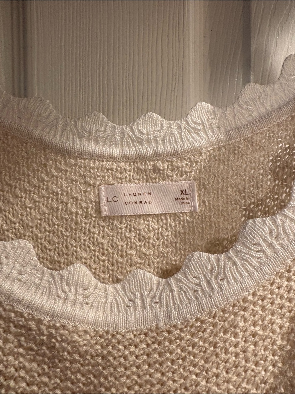LC Lauren Conrad Cream Knit Tank with Scallop Trim - Picture 3 of 3